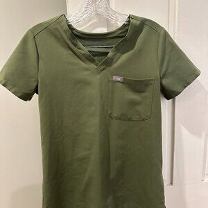 FIGS Catarina 1 Pocket Scrub Top